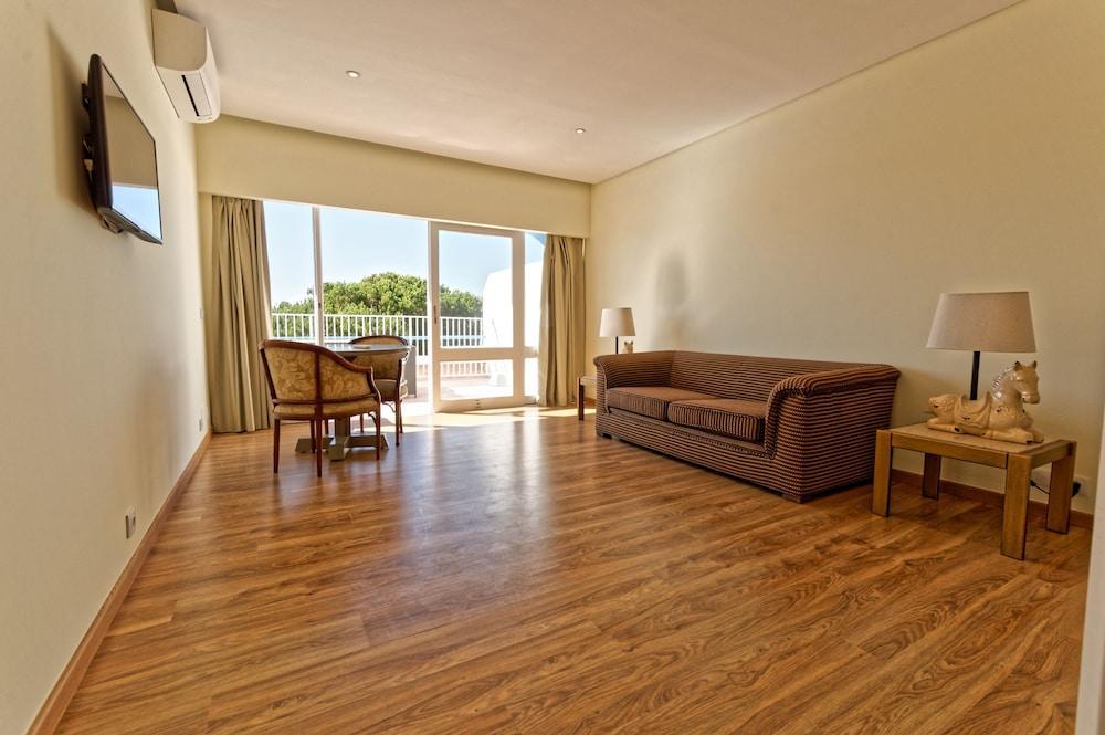 Carvoeiro Garden Hotel Dış mekan fotoğraf